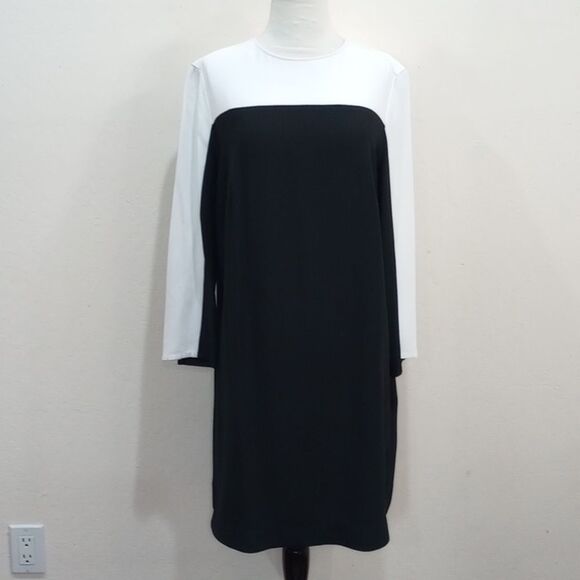 Akris Punto Black & White Color Block Shift Dress, Size 12 - Picture 3 of 11
